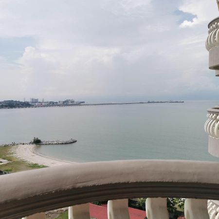 Beach View Private Apartment Port Dickson Exteriör bild